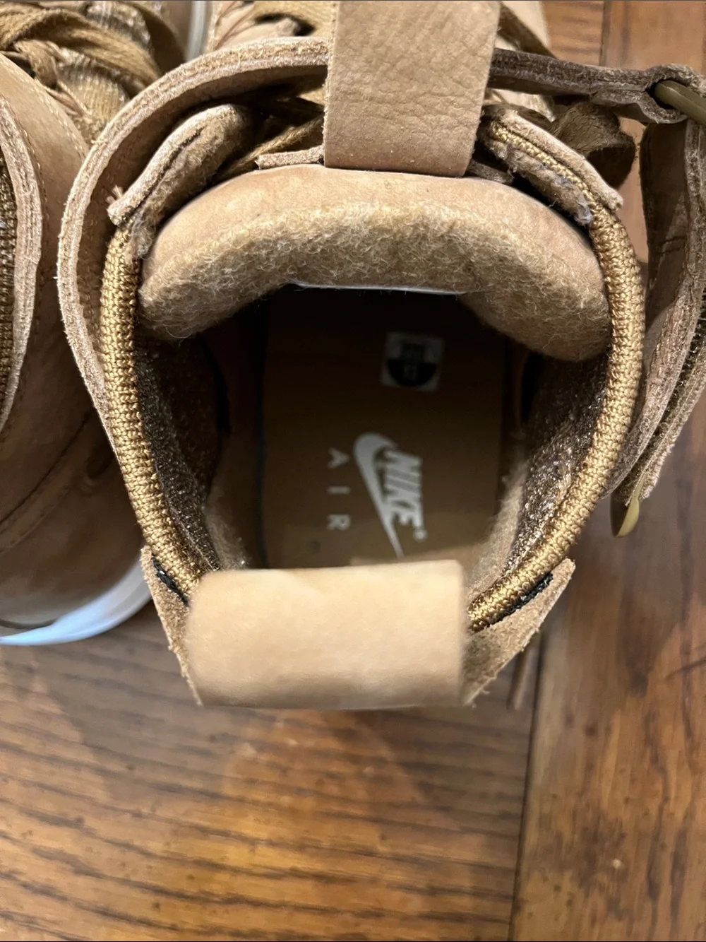 Nike Lunar Force 1 Flyknit Workboots in flax, size 13